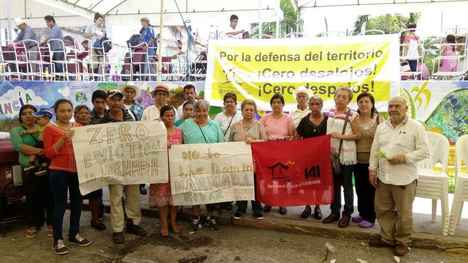 Solidarity of the Central American People's Organizations for Zero Evictions - Zero Dispossession of the inhabitants in struggle against the dam of the Narmada Valley, India.